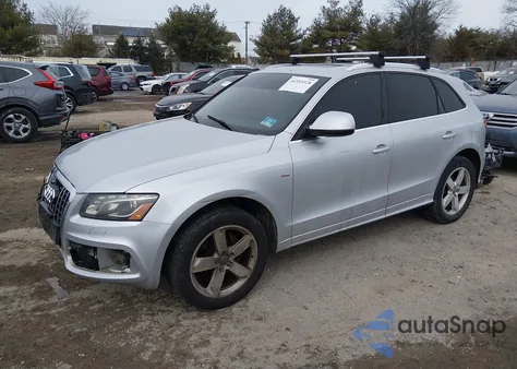 2012 Audi Q5 3.2 Premium Plus z USA, uszkodzony, nr VIN WA1DKAFP4CA134380